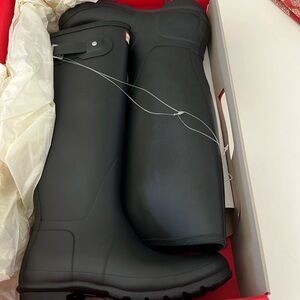 Black Hunter Boots